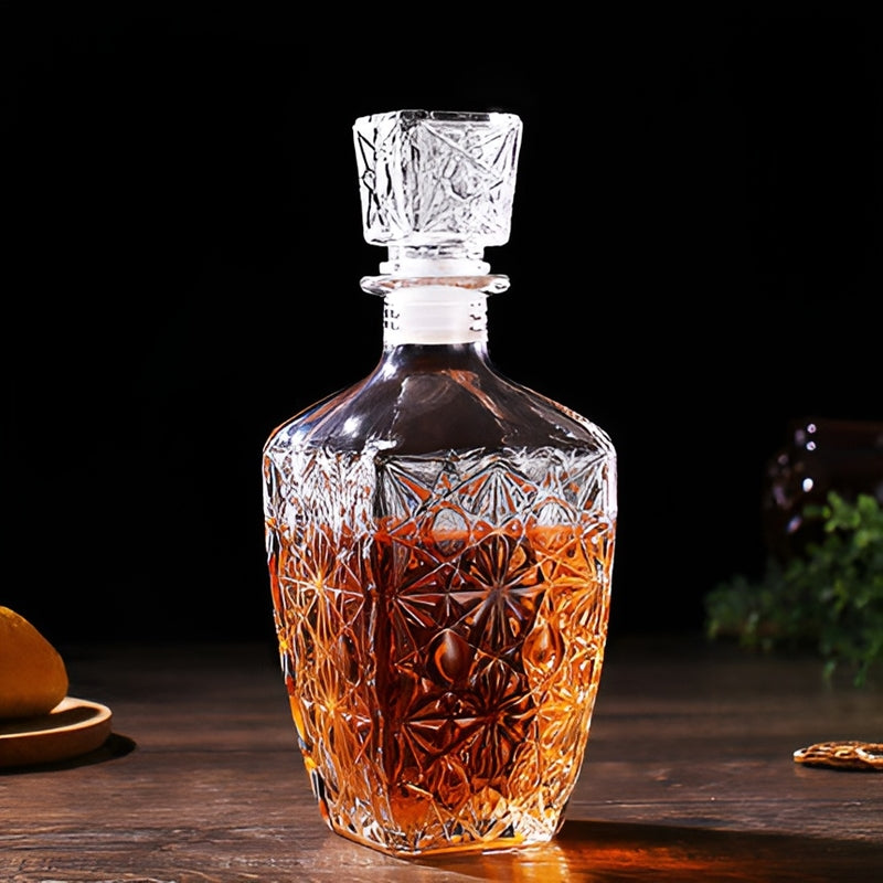 Whiskey Decanter - 500ml Creative Diamond Cut Whiskey Decanter with Airtight Lid