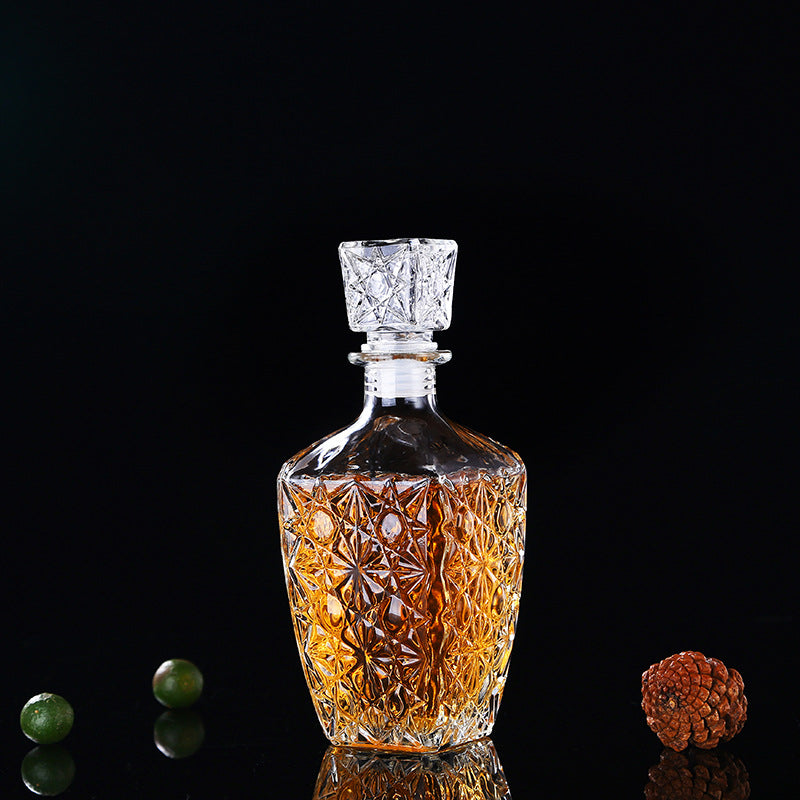 Whiskey Decanter - 500ml Creative Diamond Cut Whiskey Decanter with Airtight Lid