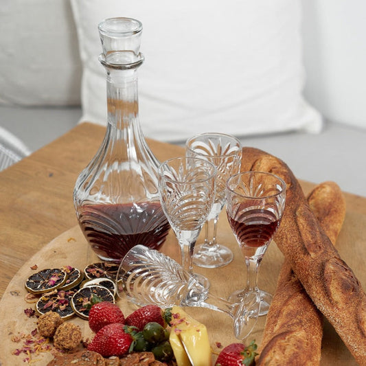 7 Piece Clear Stylish Wine Decanter with Glasses Set