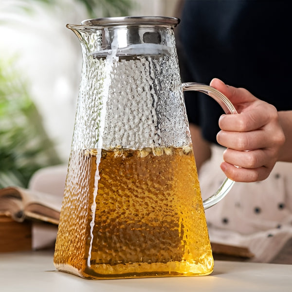 Borosilicate Glass Pitcher - Hand Crafted 1.5 Litre Borosilicate Glass Beverage Pitcher with Stainless Steel Lid