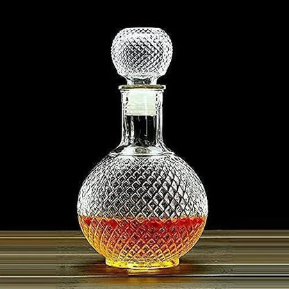 Whiskey Decanter - Round 500ml Drinks Decanter Suitable for Alcoholic and Non-Alcoholic Drinks