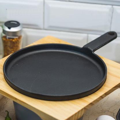 Cast Iron Pan - Sizzling Plate Cast Iron Skillet Round Pan with Handle and Wooden Base Board